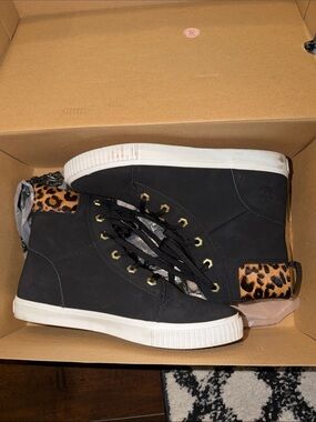 Timberland Skyla Bay 6in Boot - Black with Leopard Accent